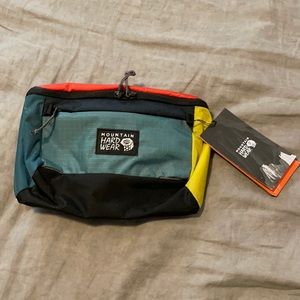Brand New Mountain Hardwear Colorblock Fannypack